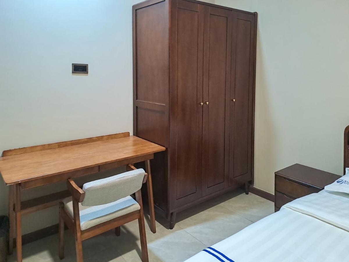 Global Residency Hotell Kota Kinabalu Exteriör bild