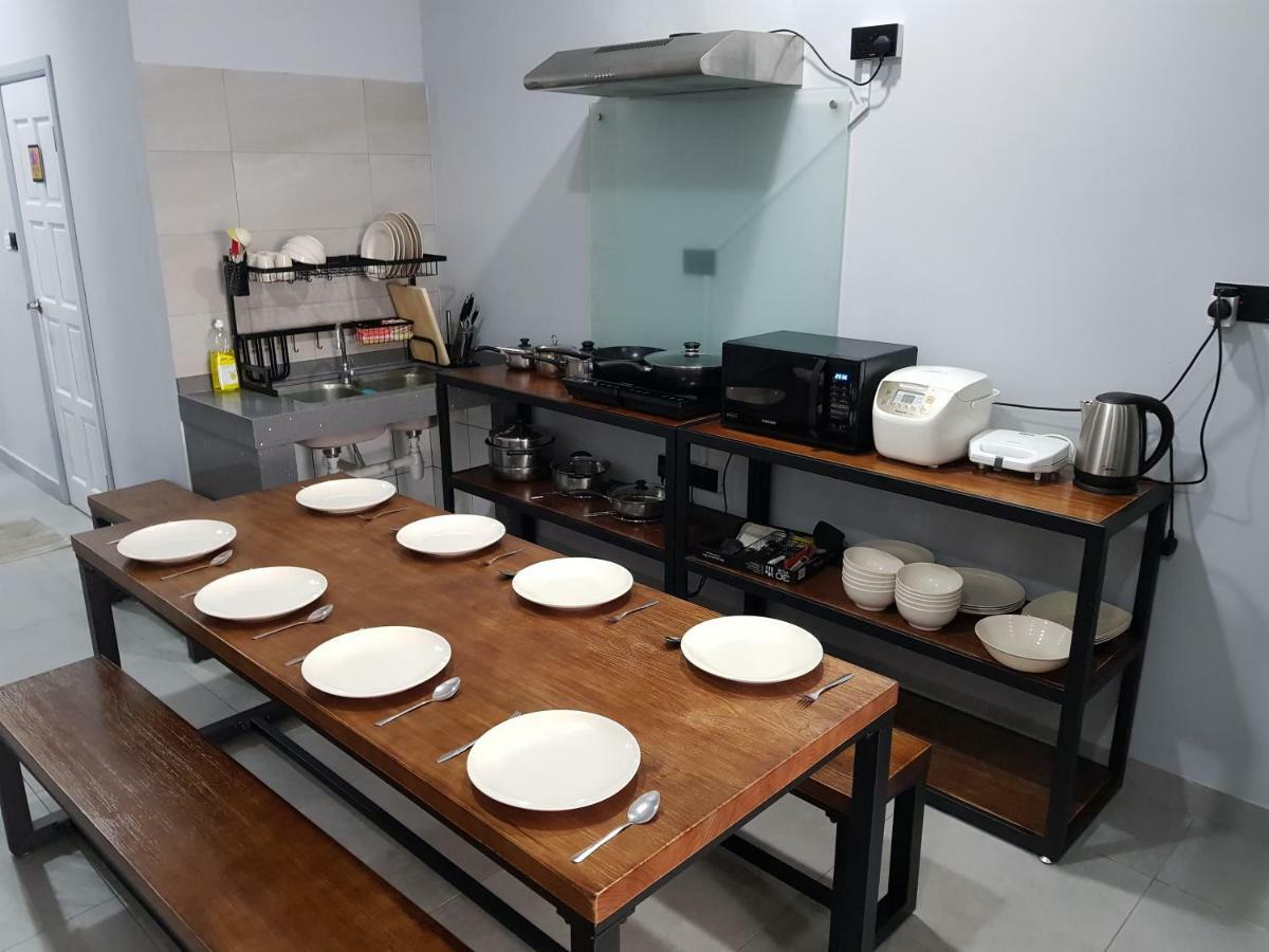 Global Residency Hotell Kota Kinabalu Exteriör bild
